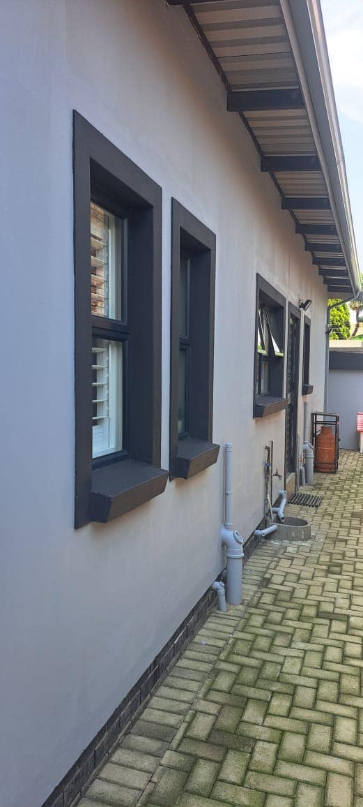 Exterior painting 01 - Reliable Roofing Reliable Roofing (PTY) LTD does roof repairs in Johannesburg, committed to providing turnkey roofing solutions that exceed your expectations. https://reliableroofingza.co.za/